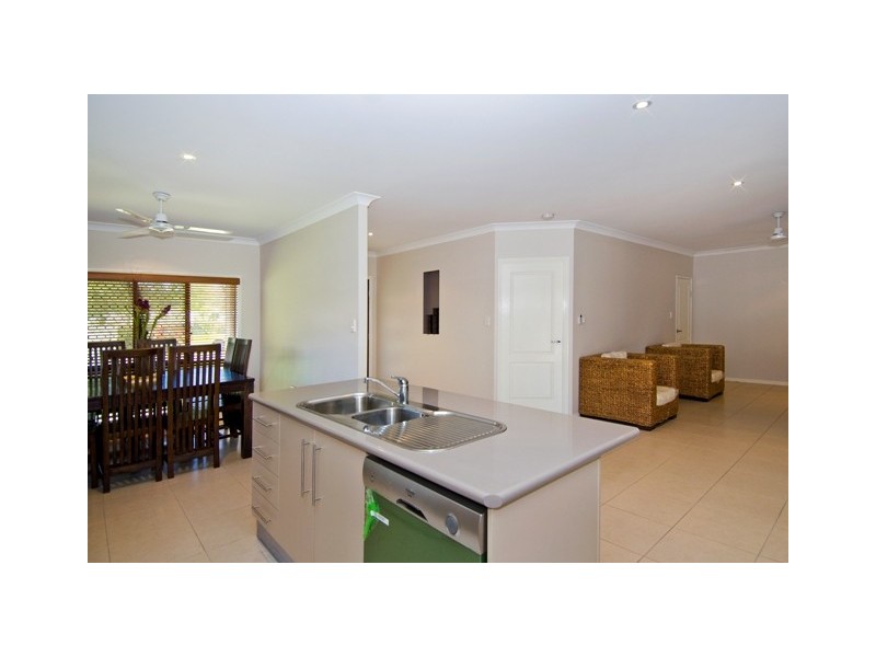 77 Walker Road, Bentley Park QLD 4869
