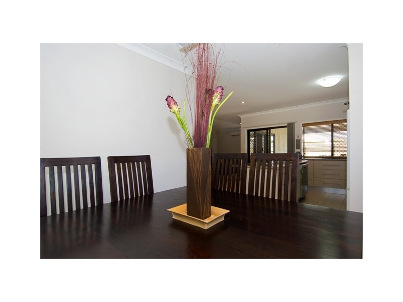 77 Walker Road, Bentley Park QLD 4869
