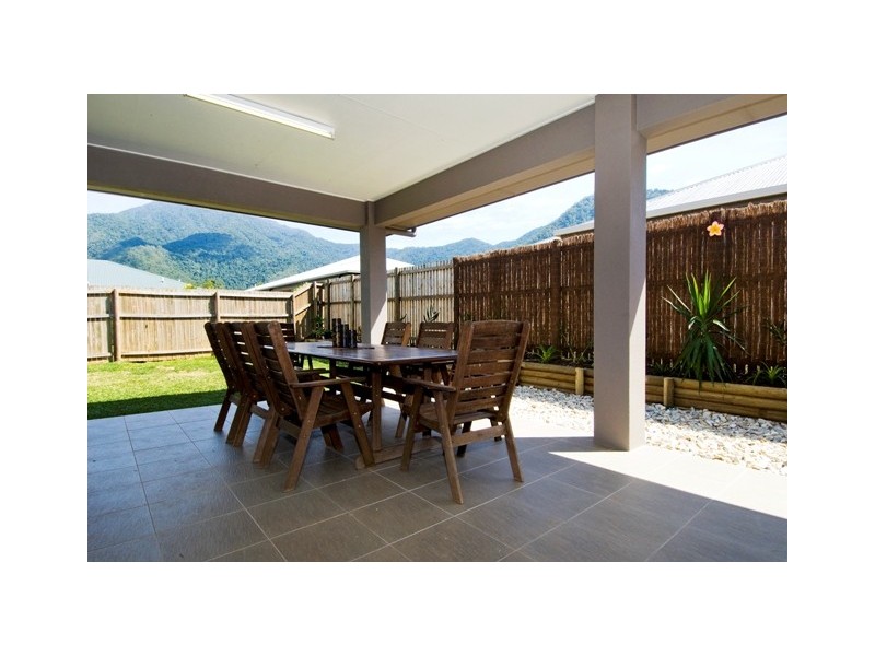 77 Walker Road, Bentley Park QLD 4869