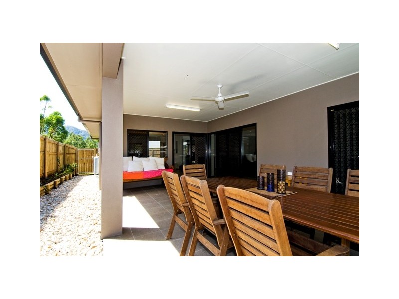 77 Walker Road, Bentley Park QLD 4869