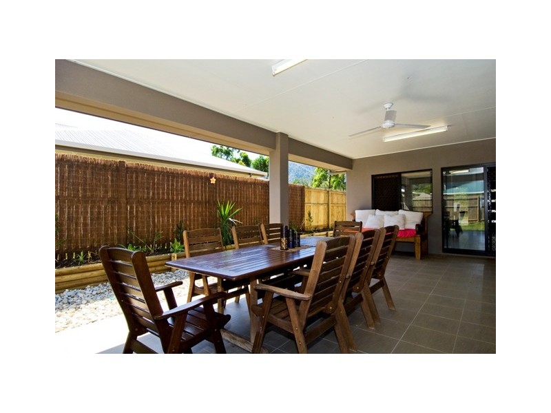 77 Walker Road, Bentley Park QLD 4869
