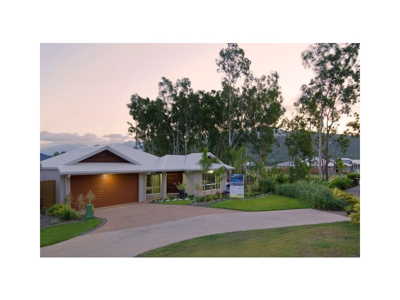 51 Propeller Court, Trinity Beach QLD 4879