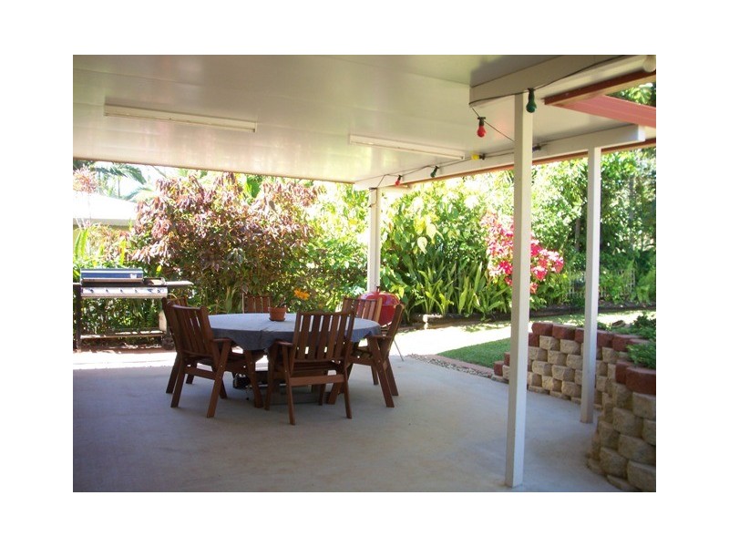 21  Carroo Street, Bayview Heights QLD 4868