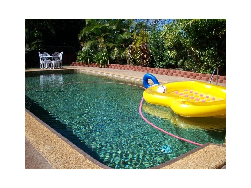 21  Carroo Street, Bayview Heights QLD 4868