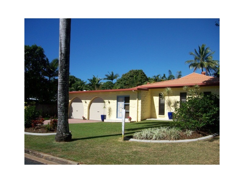 21  Carroo Street, Bayview Heights QLD 4868