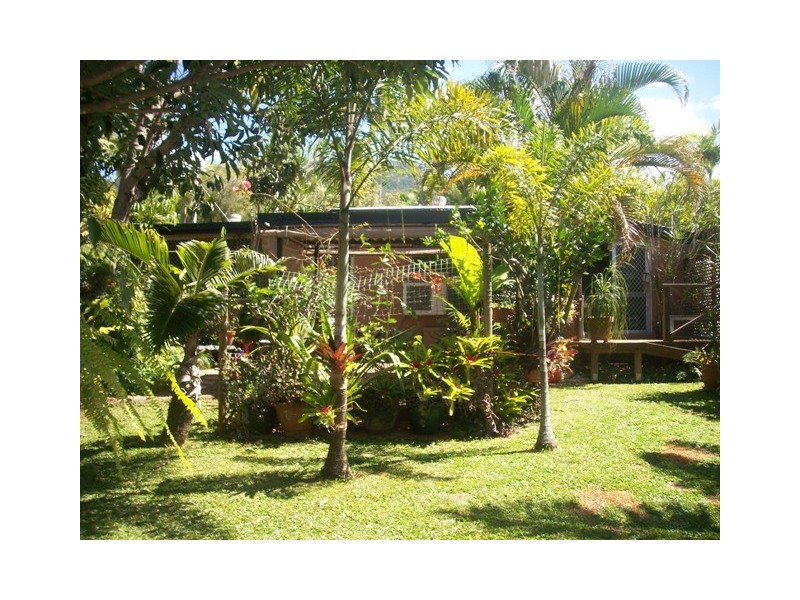 52 Fairview Street, Bayview Heights QLD 4868