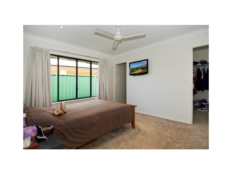 1  Platypus Close, Mount Sheridan QLD 4868