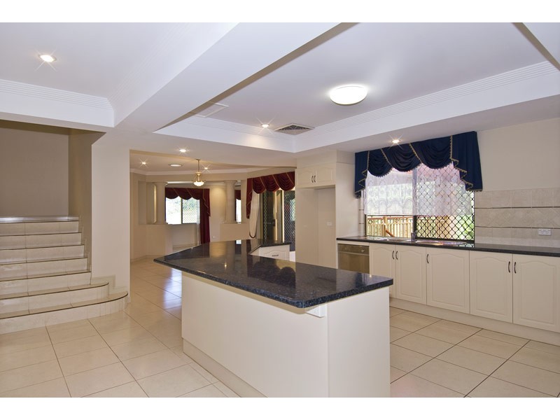 7 East Parkridge Drive, Brinsmead QLD 4870