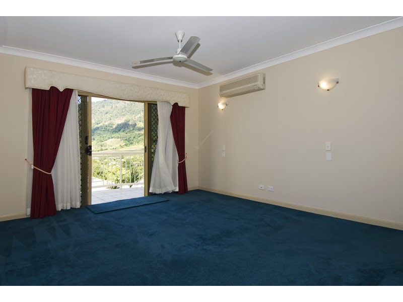 7 East Parkridge Drive, Brinsmead QLD 4870