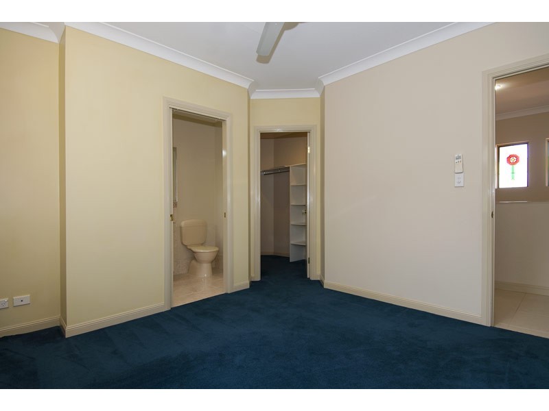 7 East Parkridge Drive, Brinsmead QLD 4870