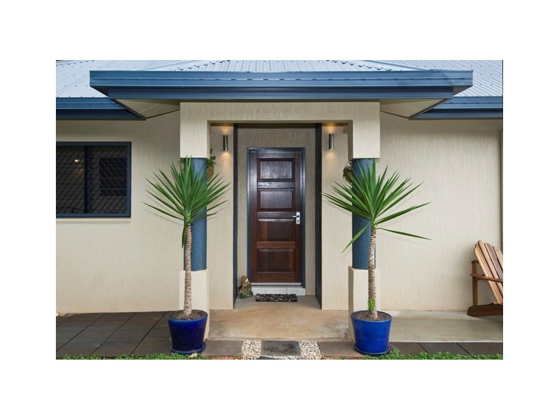 9 Senate Street, Bentley Park QLD 4869
