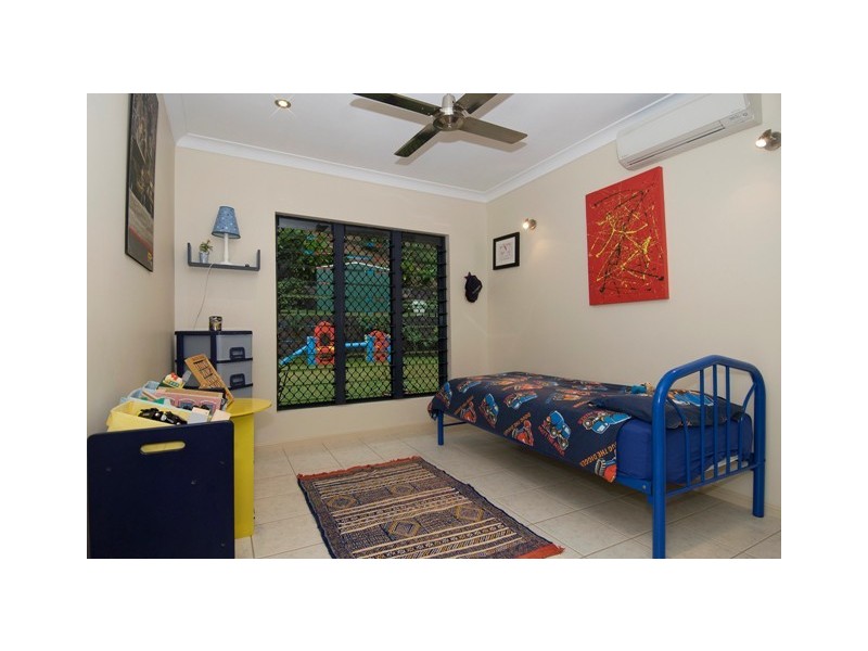 9 Senate Street, Bentley Park QLD 4869