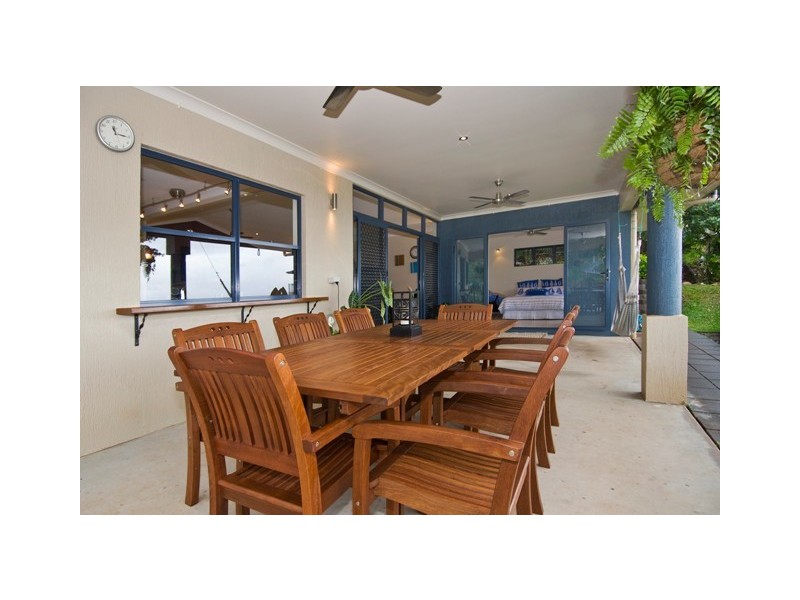 9 Senate Street, Bentley Park QLD 4869