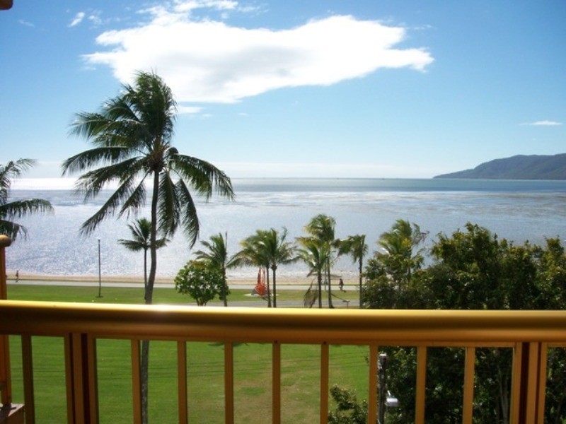 Cairns QLD 4870