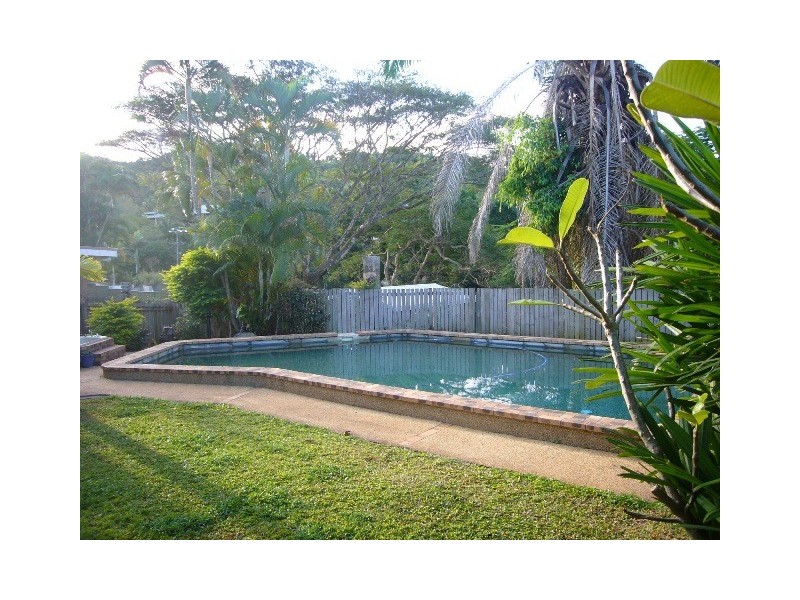 26 Park Street, Bayview Heights QLD 4868
