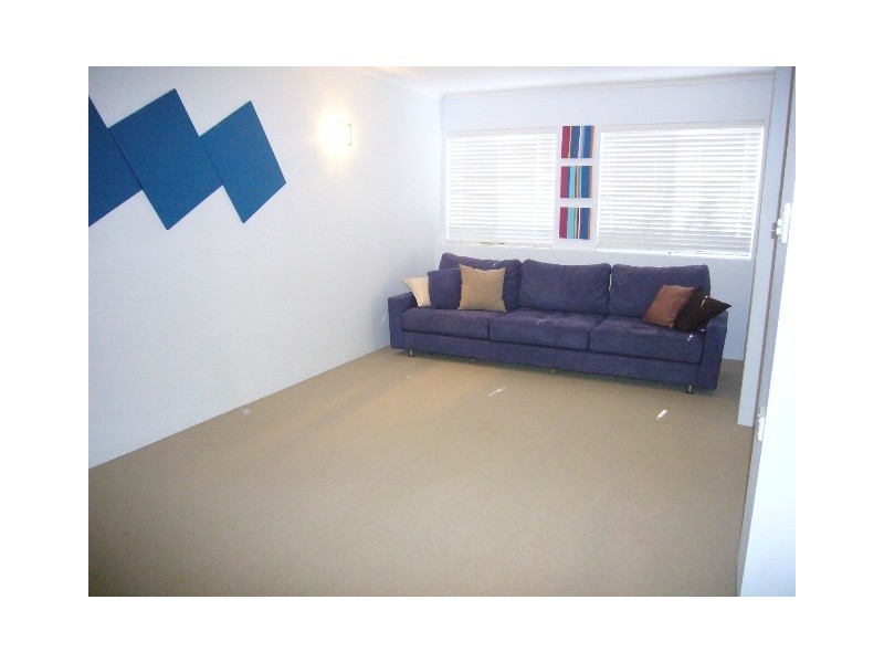 26 Park Street, Bayview Heights QLD 4868