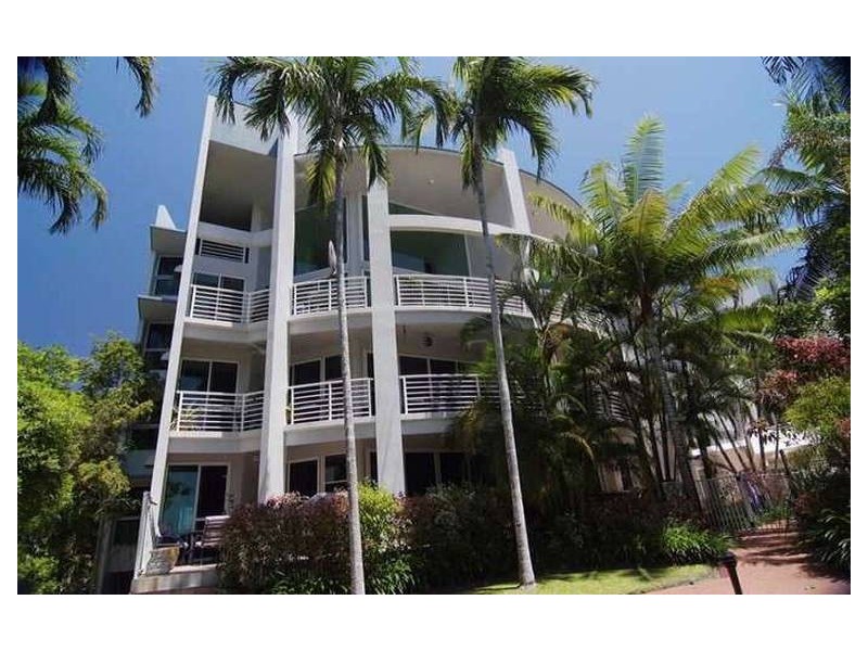 11/2 Deauville Close, Yorkeys Knob QLD 4878