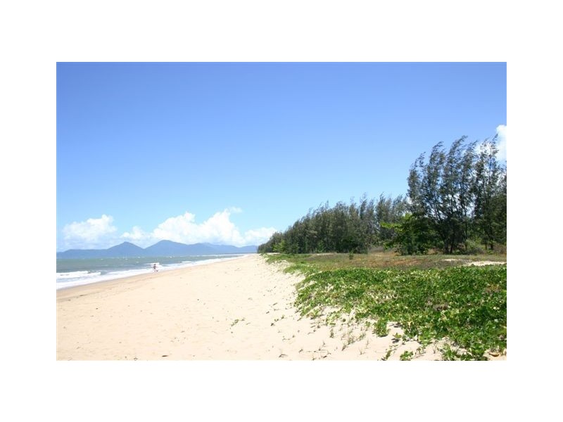 11/2 Deauville Close, Yorkeys Knob QLD 4878