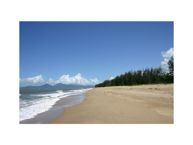 11/2 Deauville Close, Yorkeys Knob QLD 4878