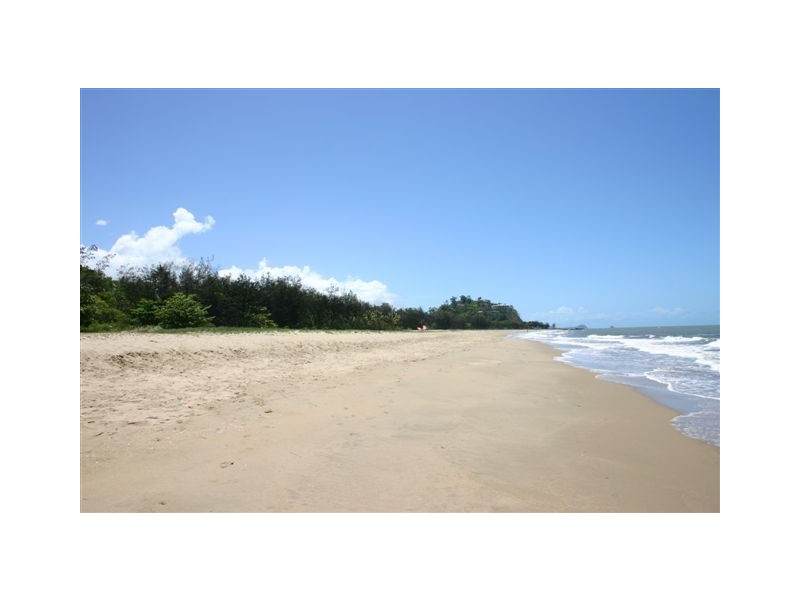 11/2 Deauville Close, Yorkeys Knob QLD 4878