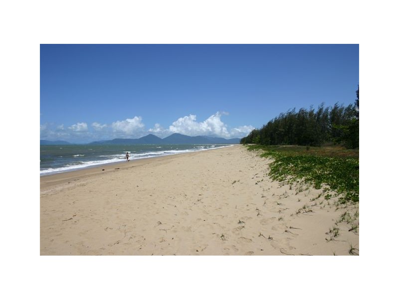 11/2 Deauville Close, Yorkeys Knob QLD 4878