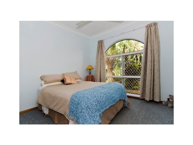 105  Barnard Drive, Mount Sheridan QLD 4868