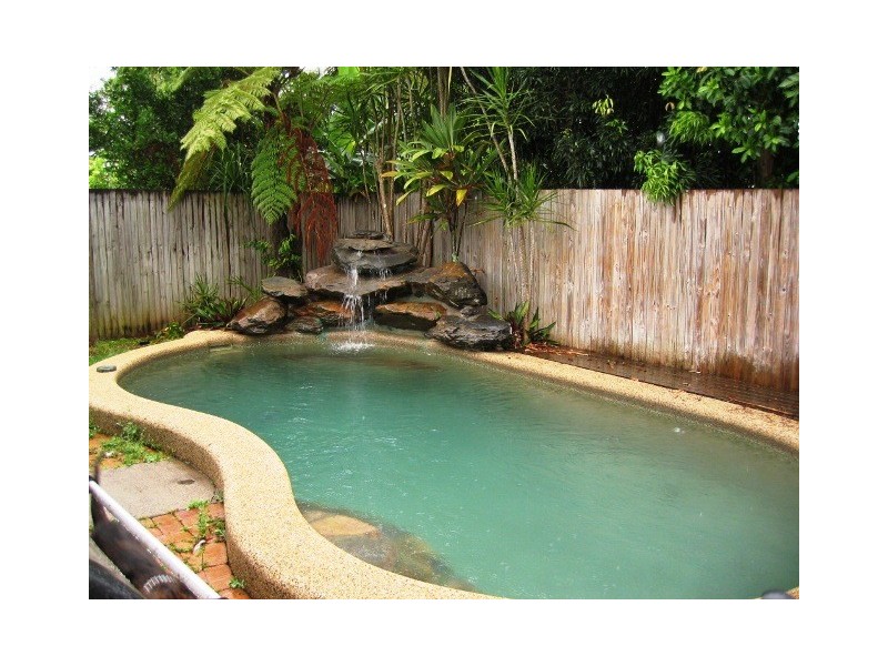 62 McCormack Street, Manunda QLD 4870