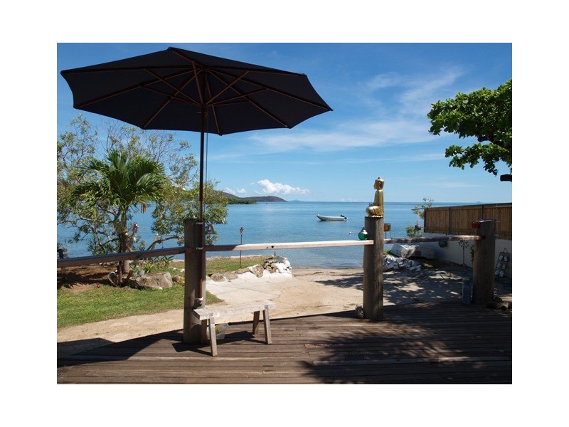 59 Waiben Esplanade, Thursday Island QLD 4875