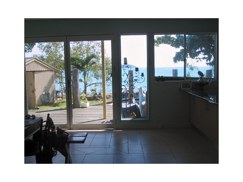 59 Waiben Esplanade, Thursday Island QLD 4875