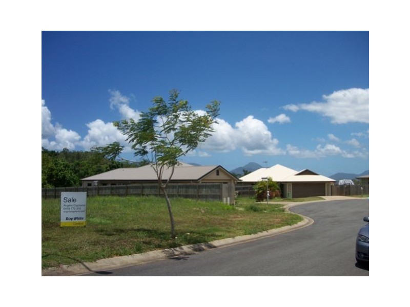 6 De Roma Close, Kanimbla QLD 4870