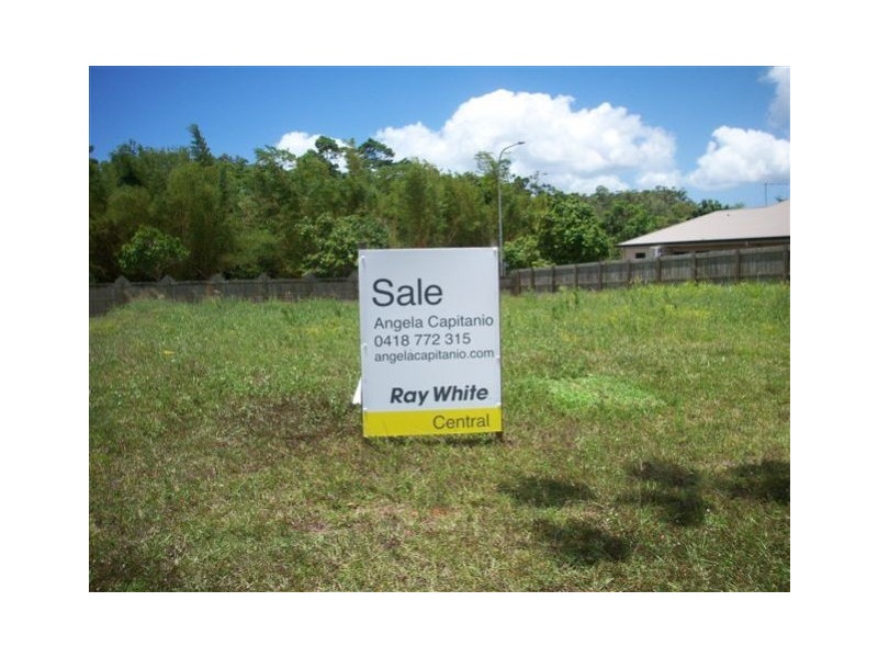 6 De Roma Close, Kanimbla QLD 4870