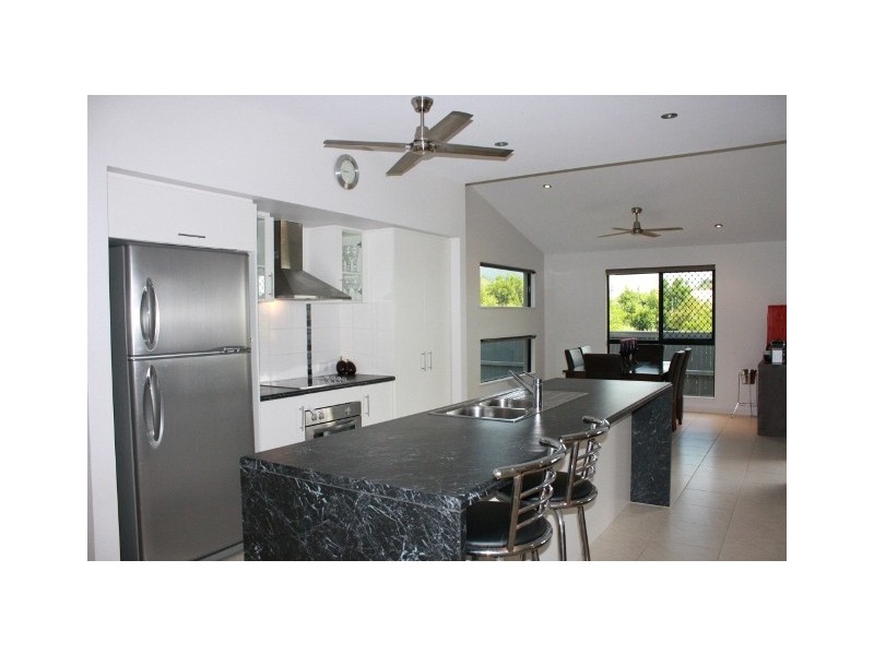 14 Wenlock Close, Mount Sheridan QLD 4868