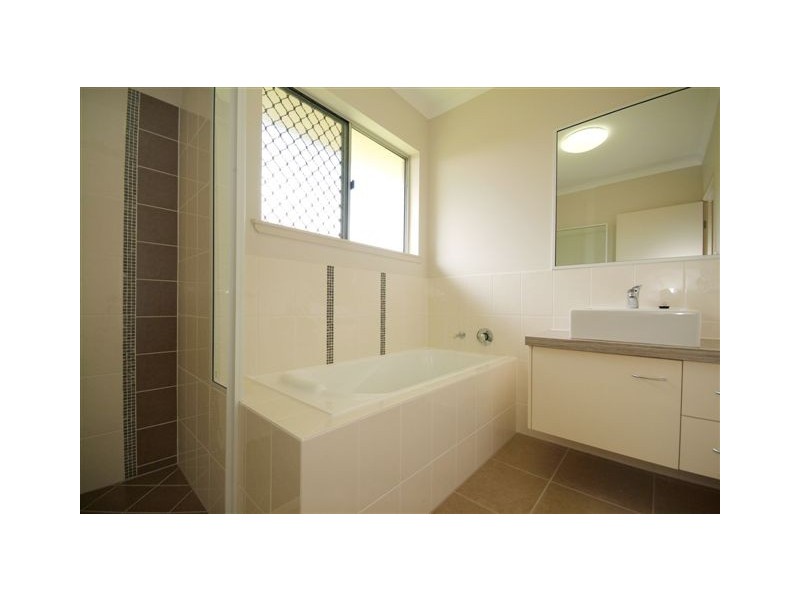 6 Croker Place, Edmonton QLD 4869