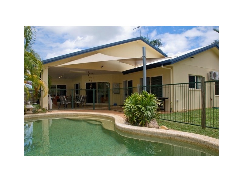 7 Cyperus Drive, Redlynch QLD 4870