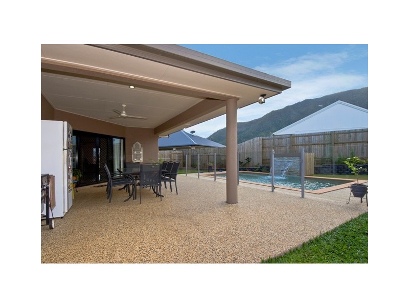 80 Norfolk Circuit, Redlynch QLD 4870