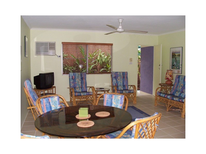 20 Best Street, Yorkeys Knob QLD 4878