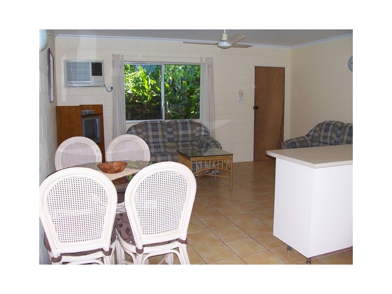 20 Best Street, Yorkeys Knob QLD 4878