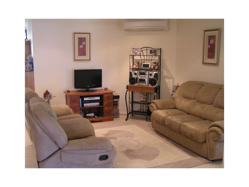 8/53-65 Kambara Street, White Rock QLD 4868