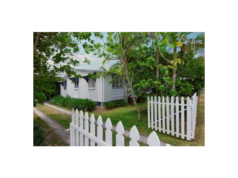 17 Thomas Street, Gordonvale QLD 4865