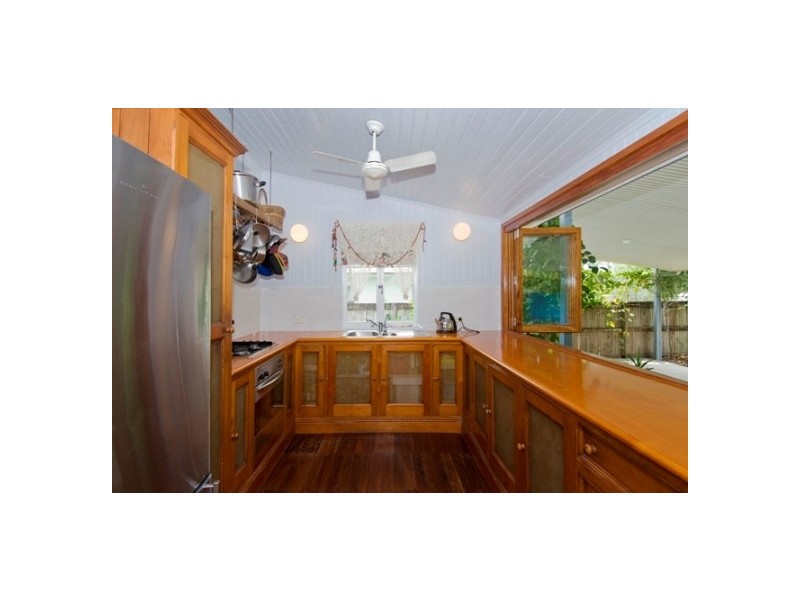 17 Thomas Street, Gordonvale QLD 4865