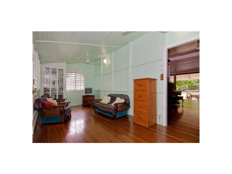 17 Thomas Street, Gordonvale QLD 4865
