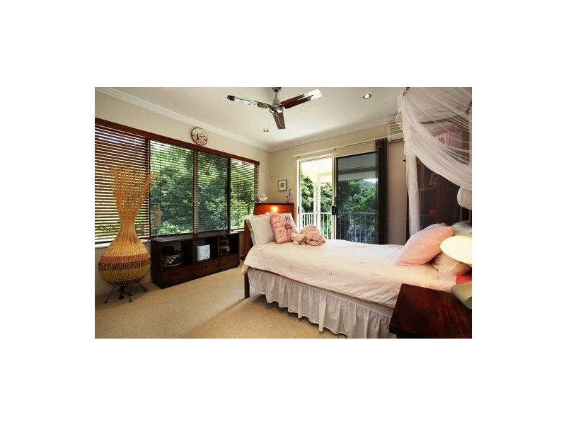 6-10 Jacana Close, Bayview Heights QLD 4868