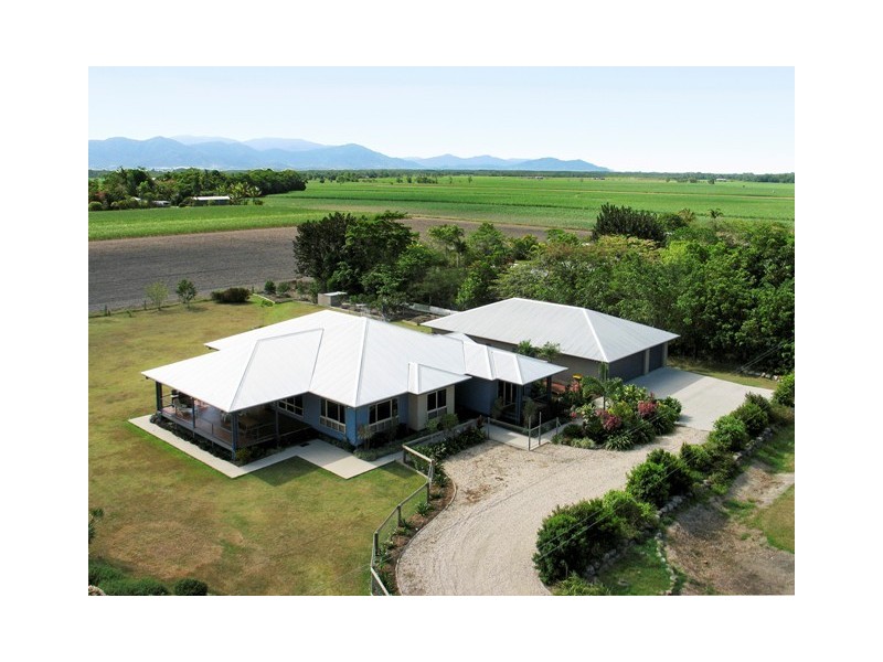 17 Brown Road, Green Hill QLD 4865