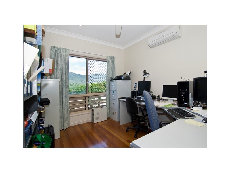17 Brown Road, Green Hill QLD 4865