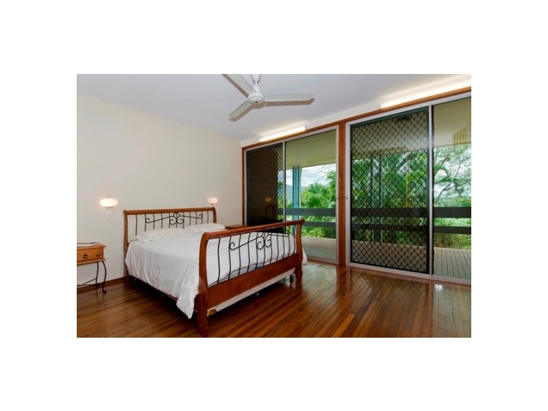 17 Canopy Close, Freshwater QLD 4870