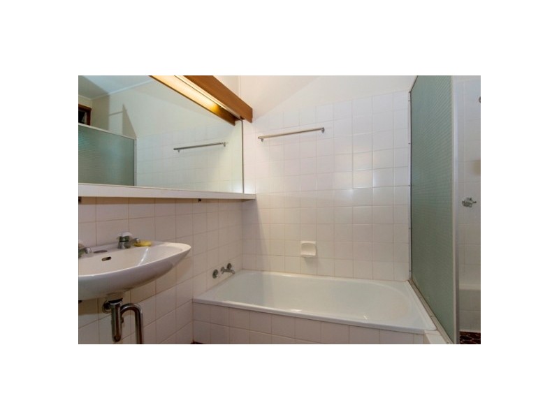 17 Canopy Close, Freshwater QLD 4870