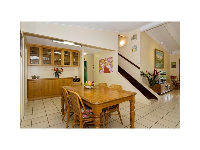 61 Harvey Road, Redlynch QLD 4870