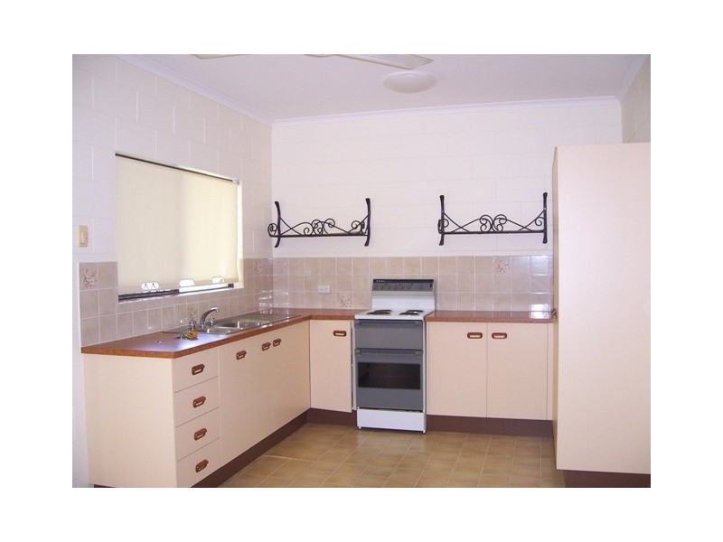 Mooroobool QLD 4870