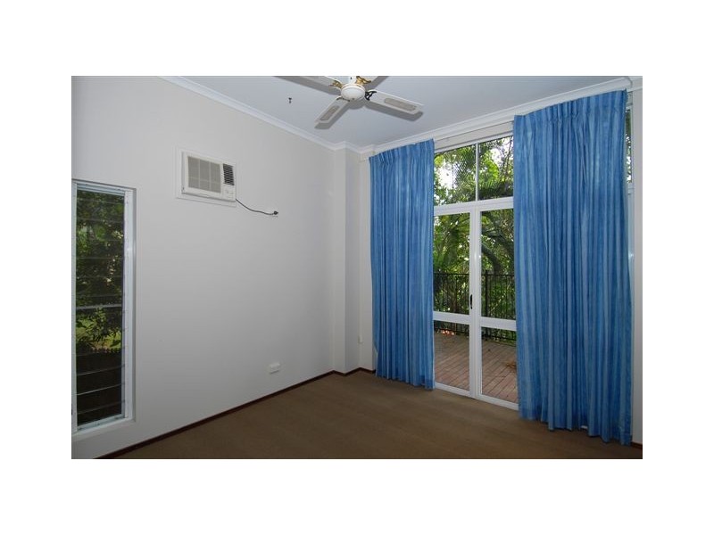 5 Woodlands Avenue, Edge Hill QLD 4870