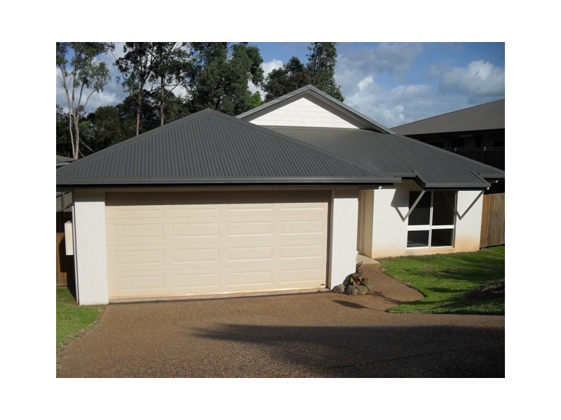 43 Sunbird Drive, Woree QLD 4868